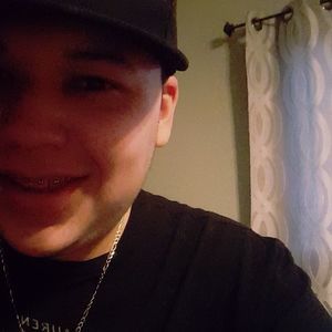 Meet your Posher, Cesar